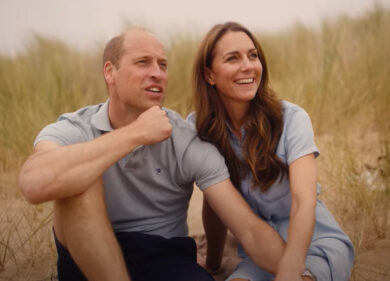 Jet privati e yacht da milioni di sterline: la vacanza in Grecia di William e Kate scatena una bufera