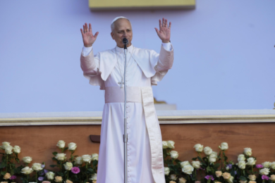 Papa Leone chiude il Giubileo dei Giovani, oltre un milione a Tor Vergata: “Se siamo irrequieti, non siamo malati, siamo vivi”