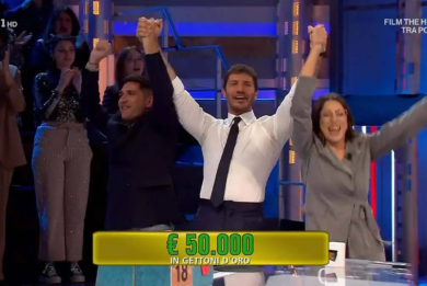 Rai1 – Affari tuoi, partenza anticipata per Stefano De Martino? (Retroscena)