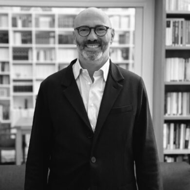 Capalbio Libri: Giulio Napolitano presenta “Il mondo sulle spalle”, un memoir famigliare e politico