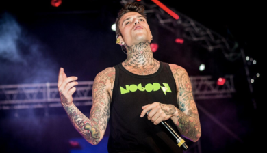 Fedez, sbanda la sua società di autonoleggio: conti in rosso. Persi 42 mila euro
