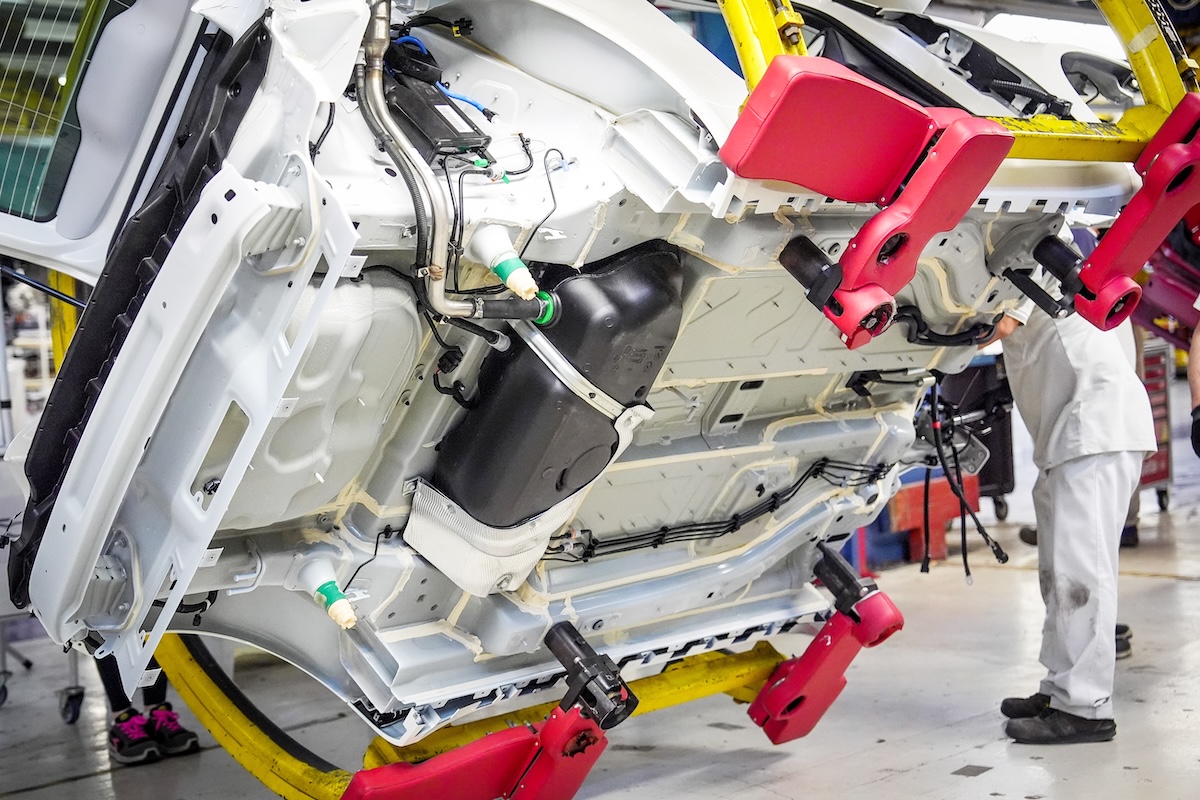 L’industria automotive italiana in affanno: la produzione cala del 17,3% nel primo semestre 25’