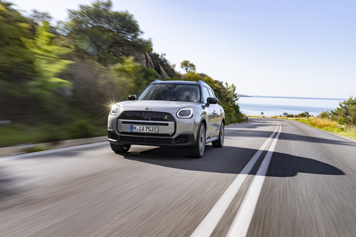 Alla IAA 2025, MINI svela due esclusive John Cooper Works showcar