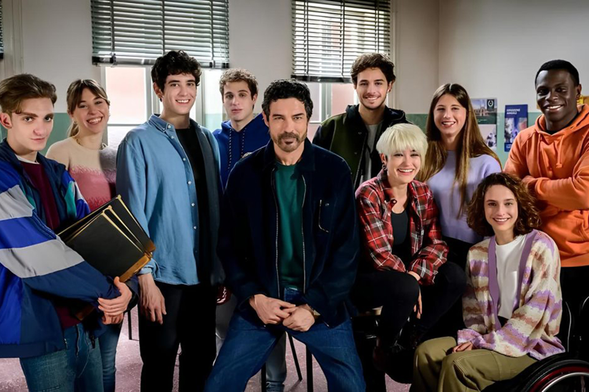 Galleria foto 'Ascolti tv, Belle & Sebastien piega Un Professore 2. La Ruota della Fortuna e Reazione a Catena: Canale 5 e Rai1 si dividono access e preserale – I trend Auditel' - foto 1