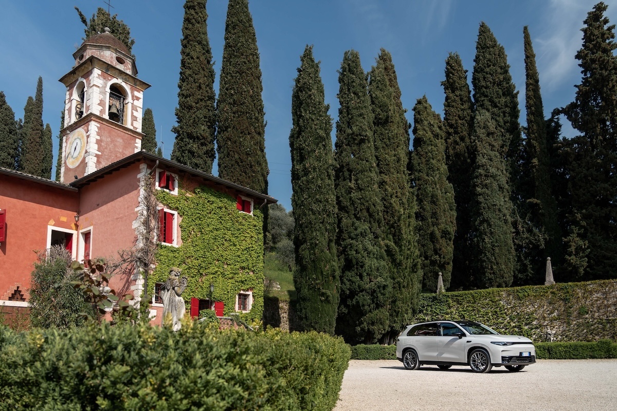 Leapmotor C10, il SUV elettrico familiare con tecnologia Stellantis