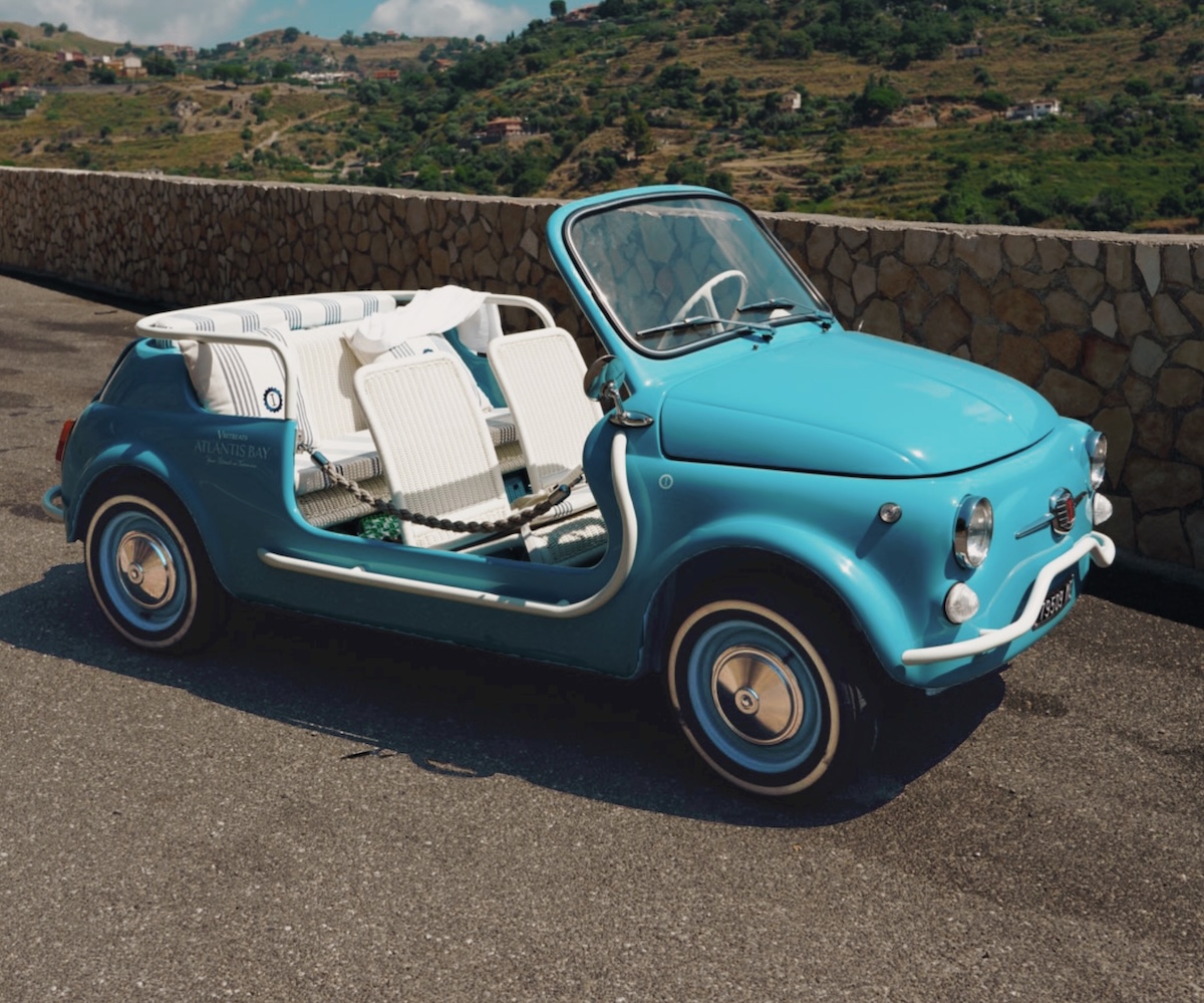 Garage Italia porta la 500 Spiaggina Volare nell’estate di Taormina Garage Italia porta la 500 Spiaggina Volare nell’estate di Taormina