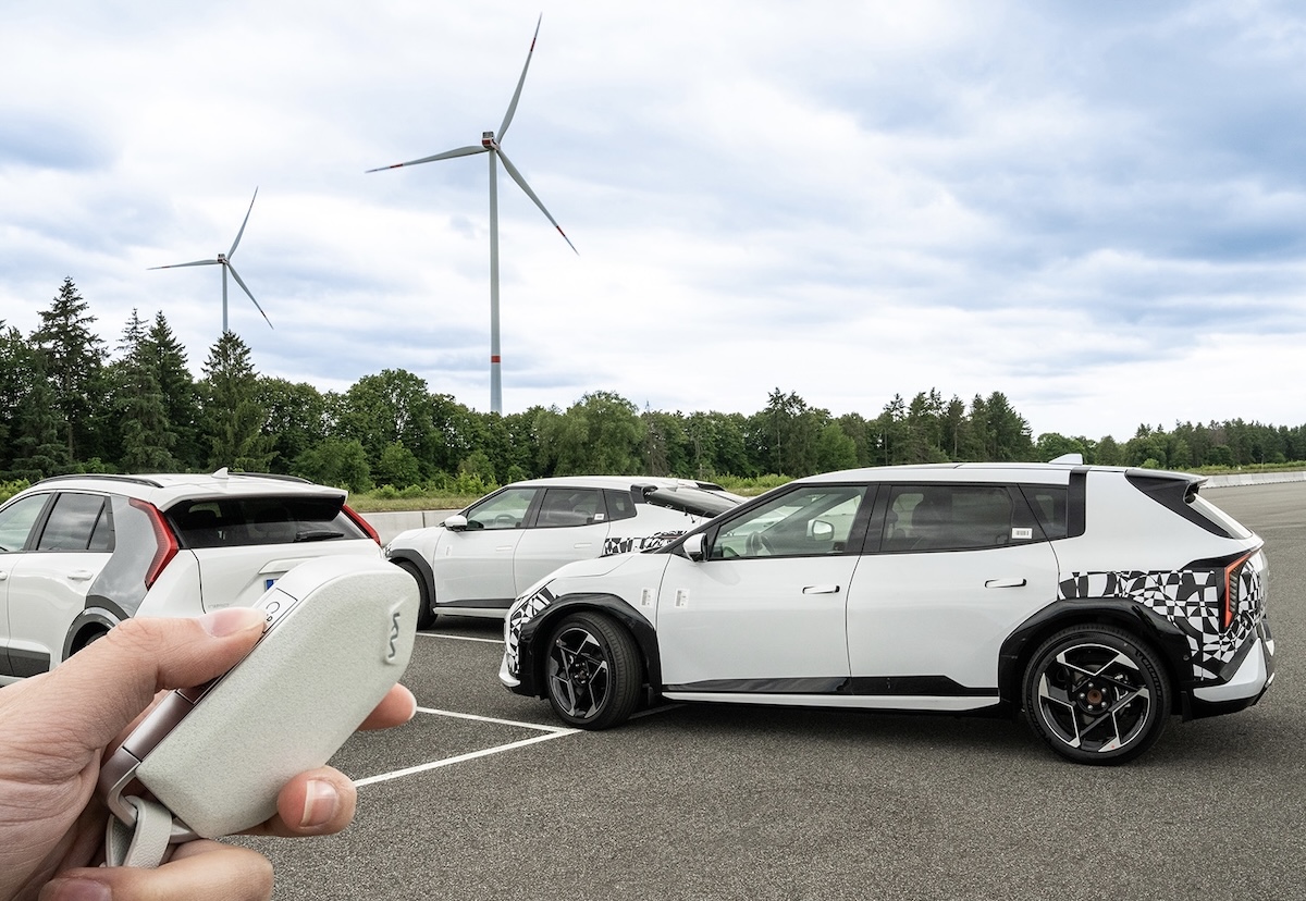Kia EV4 debutta in Europa: tecnologia ADAS avanzata e design innovativo Kia EV4 debutta in Europa: tecnologia ADAS avanzata e design innovativo