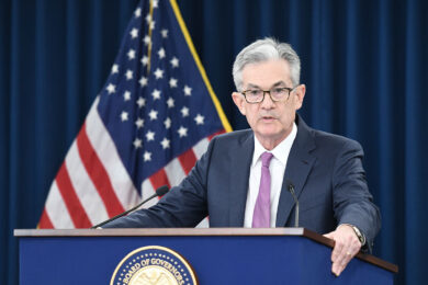 Fed, Bessent apre al taglio dei tassi a settembre. Per il dopo Powell c’è una lista di undici nomi