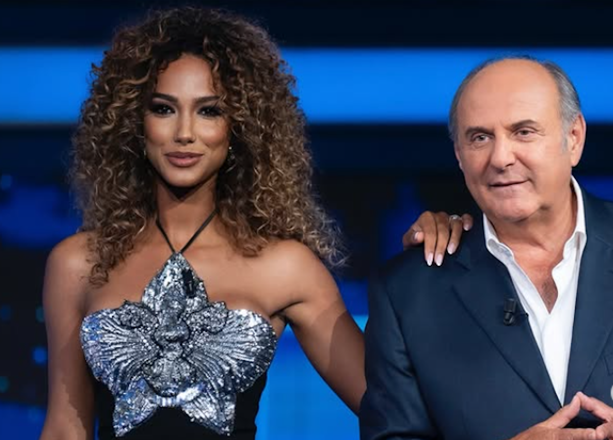 Ascolti tv e analisi Auditel di mercoledì 13 agosto 2025: Poly prevale di un soffio su Fragili 2, solita non partita nell’access con La ruota della fortuna che arriva al 30% di share Ascolti tv e analisi Auditel di mercoledì 13 agosto 2025: Poly prevale di un soffio su Fragili 2, solita non partita nell’access con La ruota della fortuna che arriva al 30% di share