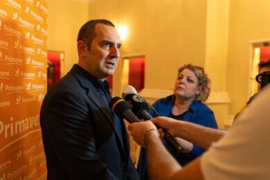 Spadafora: “Basta con le operazioni di facciata e le narrazioni da libro delle favole”. La ‘ricetta’ per battere il Cdx di Meloni