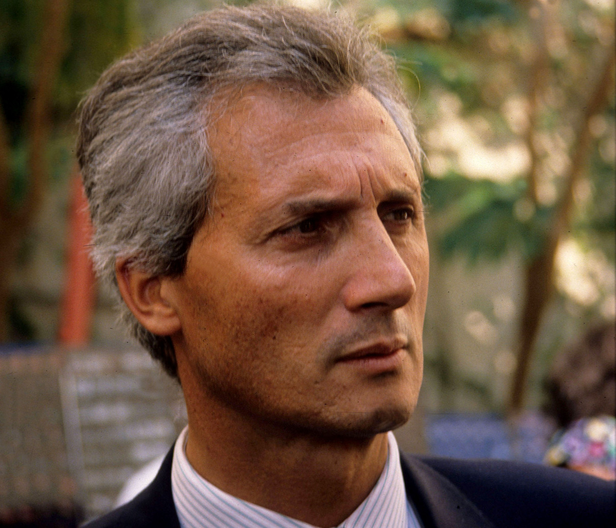 Manager / Sergio Cragnotti, da Montedison alla Lazio e al crac Cirio: chi è l’uomo che rivoluzionò calcio e finanza Manager / Sergio Cragnotti, da Montedison alla Lazio e al crac Cirio: chi è l’uomo che rivoluzionò calcio e finanza