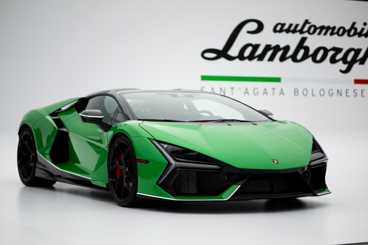 Nuova Lamborghini Fenomeno: potenza ibrida da 1.080 cavalli