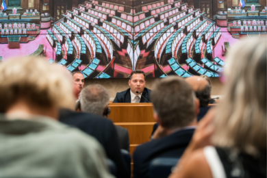 Ucraina: finalmente spiragli di pace, ma la strada é ancora lunga