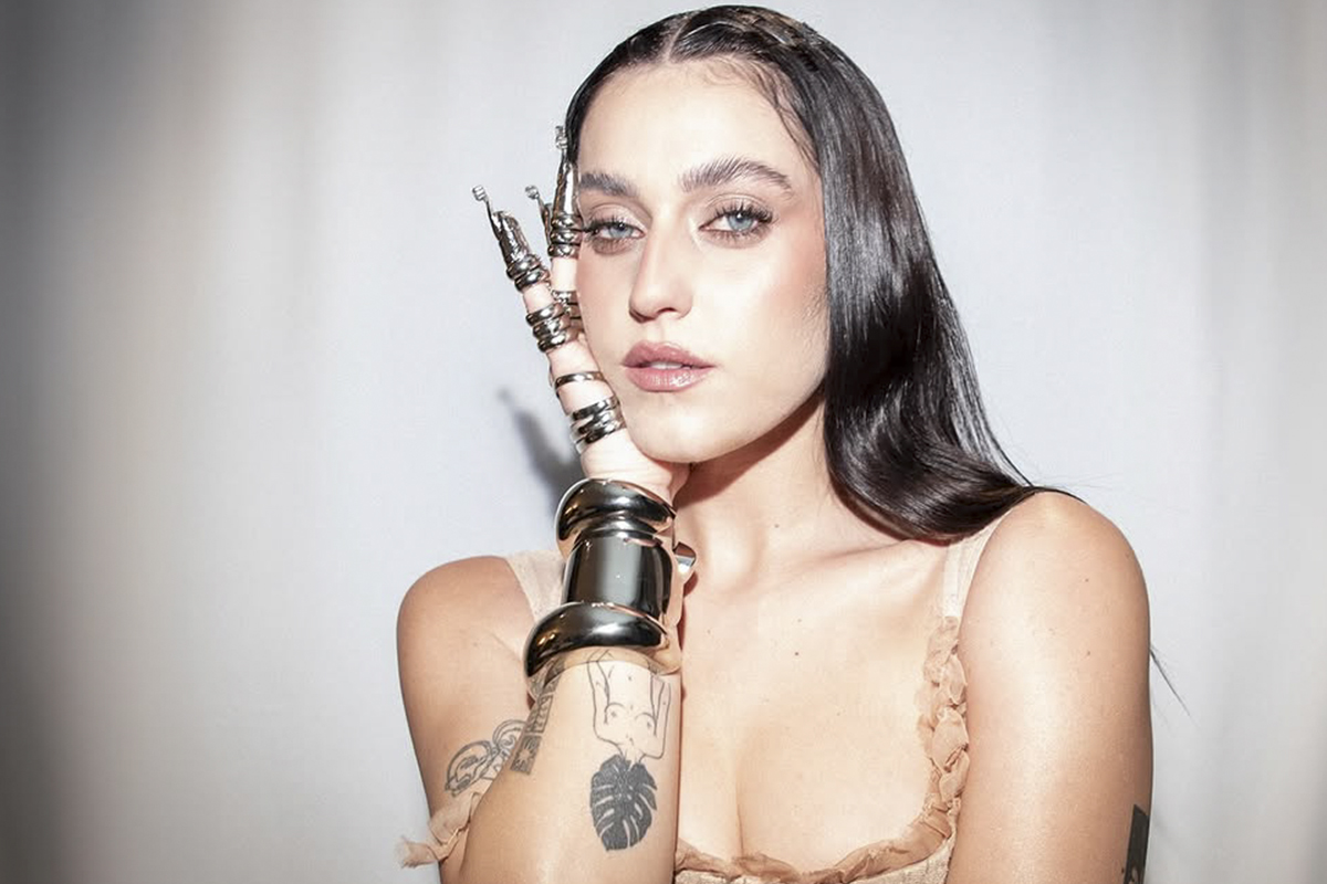 Gaia annulla il concerto in Sardegna: “Il mio corpo fa brutti scherzi”. Come sta la cantante Gaia annulla il concerto in Sardegna: “Il mio corpo fa brutti scherzi”. Come sta la cantante