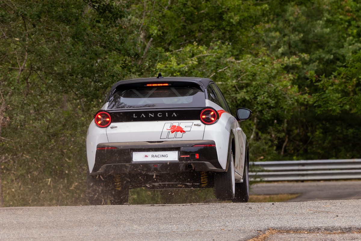 Craig Rahill porta la Lancia Ypsilon Rally4 HF al successo nel campionato ERC