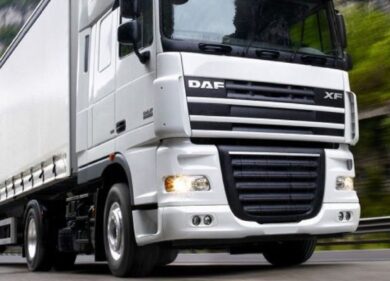 Paura a Pavia, Tir contromano in tangenziale per due volte: traffico in tilt verso Milano