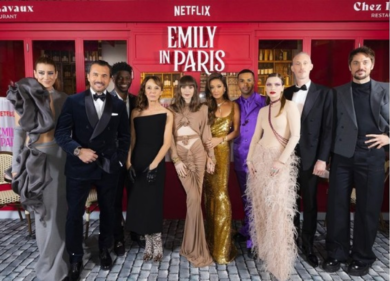 Dramma sul set di Emily in Paris: muore a Venezia l’assistente alla regia Diego Borella