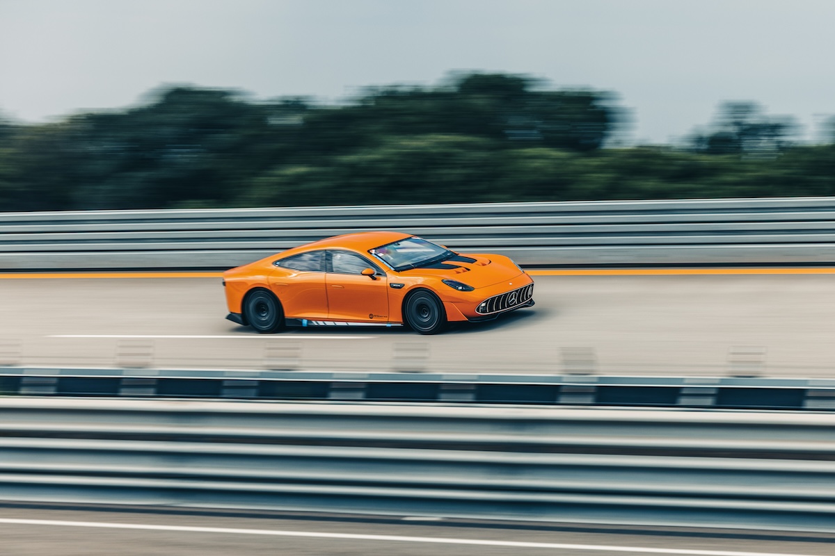 Mercedes-AMG GT XX: il concept elettrico che ha battuto 25 record a Nardò Mercedes-AMG GT XX: il concept elettrico che ha battuto 25 record a Nardò
