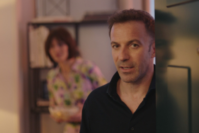 Sky: al via il nuovo spot “Il salotto del Calcio” con Alex Del Piero, Fabio Capello e Beppe Bergomi