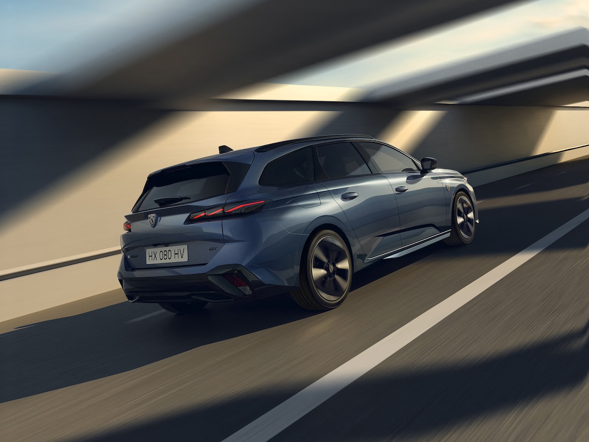Nuova Peugeot 308 e 308 SW 2025: l’equilibrio tra stile, emozione e tecnologia Nuova Peugeot 308 e 308 SW 2025: l’equilibrio tra stile, emozione e tecnologia