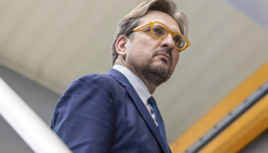 La commissione Ue esclude l’Automotive Regions Alliance dal tavolo sul futuro del settore, ira Guidesi: “Segnale pessimo”