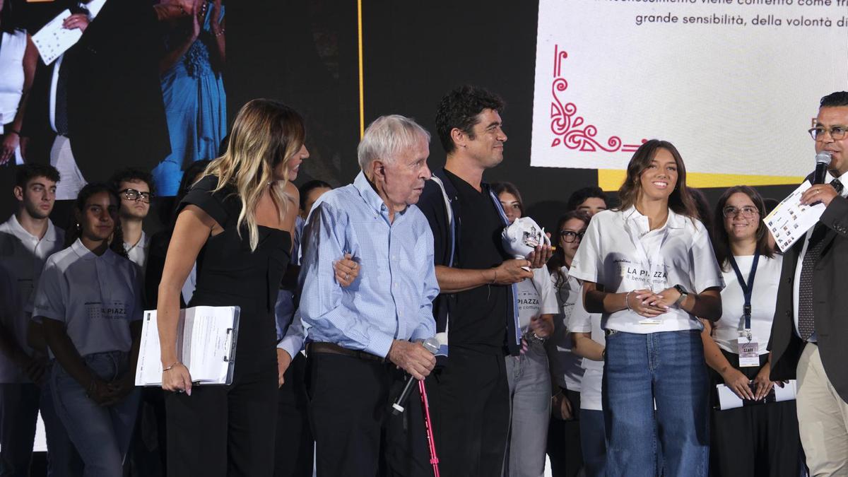 La Piazza 2025, riparte la kermesse di Affaritaliani. Tutto pronto per la prima giornata, il programma completo di giovedì 28 agosto La Piazza 2025, riparte la kermesse di Affaritaliani. Tutto pronto per la prima giornata, il programma completo di giovedì 28 agosto