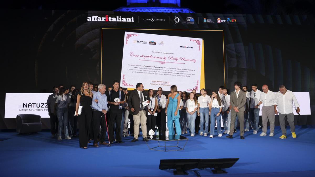 La Piazza 2025, riparte la kermesse di Affaritaliani. Tutto pronto per la prima giornata, il programma completo di giovedì 28 agosto La Piazza 2025, riparte la kermesse di Affaritaliani. Tutto pronto per la prima giornata, il programma completo di giovedì 28 agosto