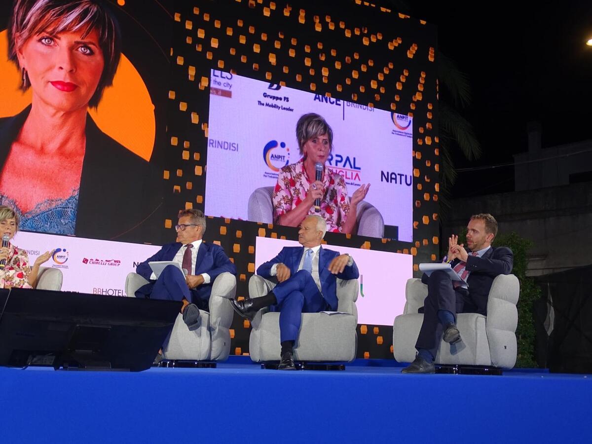 La Piazza 2025, tutto pronto per la seconda giornata della kermesse di Affaritaliani: il programma di venerdì 29 agosto La Piazza 2025, tutto pronto per la seconda giornata della kermesse di Affaritaliani: il programma di venerdì 29 agosto