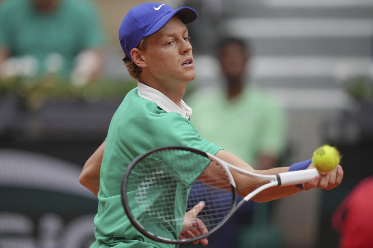 “Jannik Sinner generato dall’IA”. Us Open, partita senza storia agli ottavi. Ora il derby italiano con Musetti “Jannik Sinner generato dall’IA”. Us Open, partita senza storia agli ottavi. Ora il derby italiano con Musetti