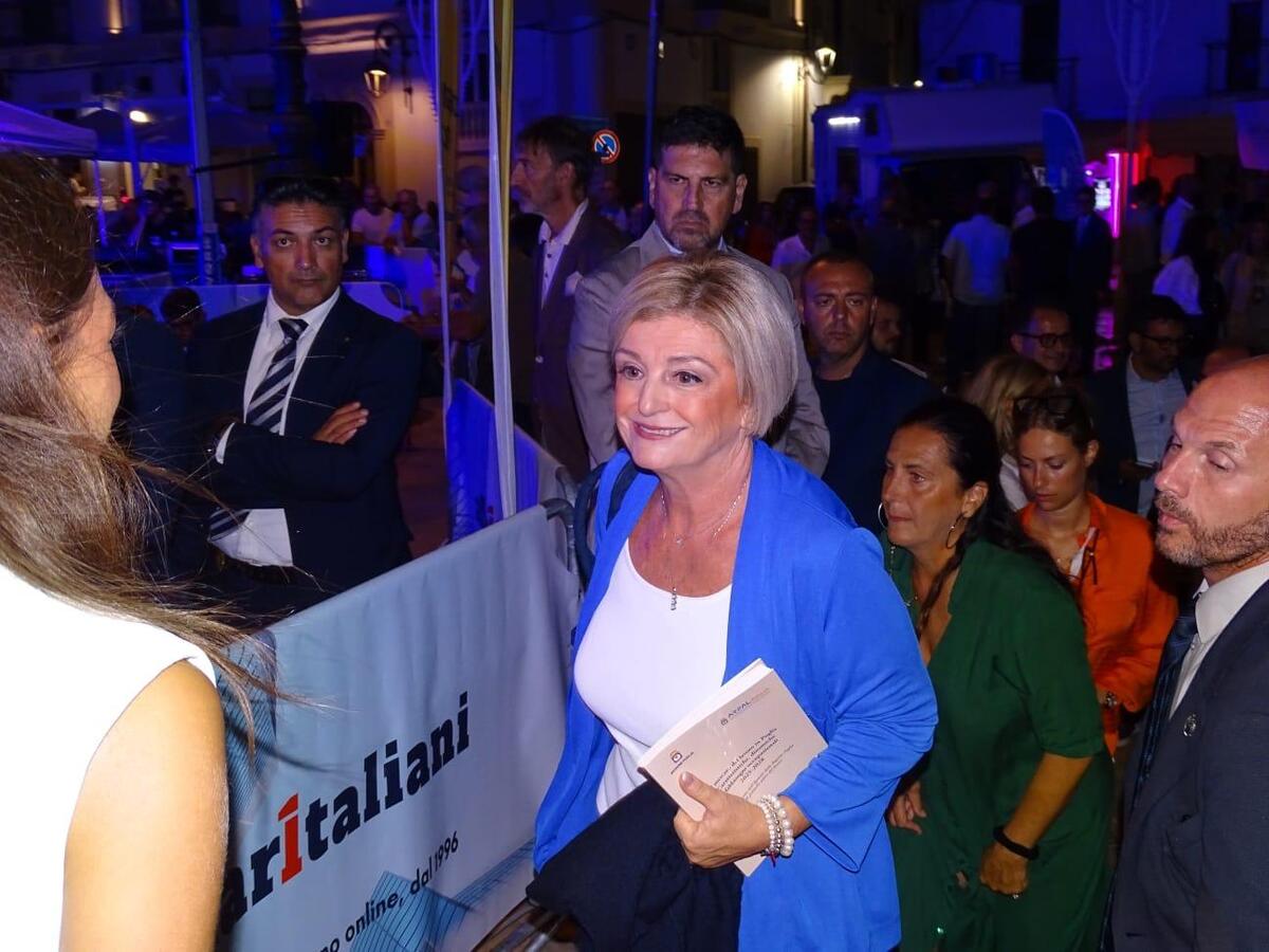 La Piazza 2025 chiude con numeri record: con 6 ministri intervenuti e oltre 700 citazioni sui media La Piazza 2025 chiude con numeri record: con 6 ministri intervenuti e oltre 700 citazioni sui media