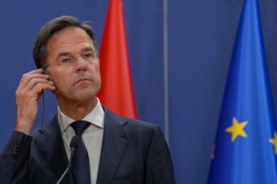 Nato: “Bisogna cambiare, ma servirà molta forza”. Le minacce all’Europa stravolgono i piani (a breve termine)