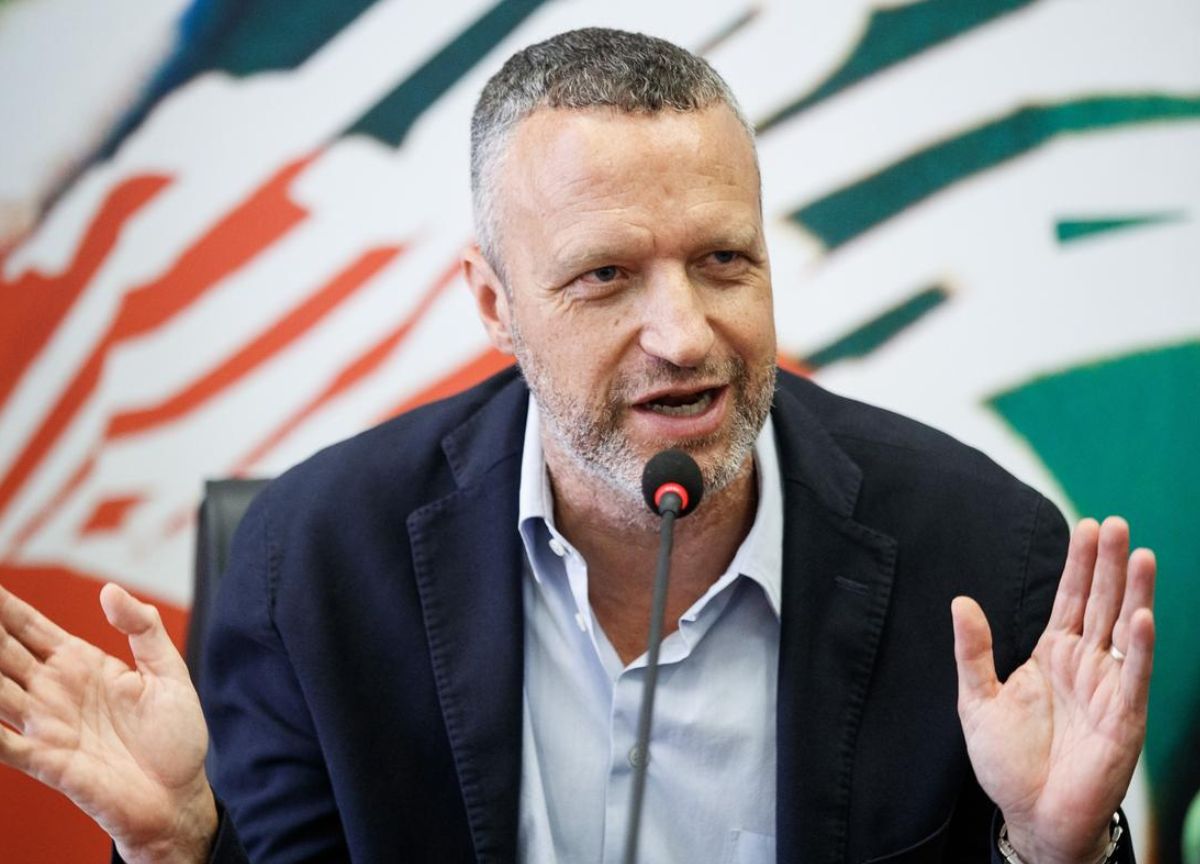 Regionali Veneto, Tosi stoppa la Lega: “La decisione finale spetta solo a Meloni. Se FdI vuole il candidato nessuno può opporsi” Regionali Veneto, Tosi stoppa la Lega: “La decisione finale spetta solo a Meloni. Se FdI vuole il candidato nessuno può opporsi”