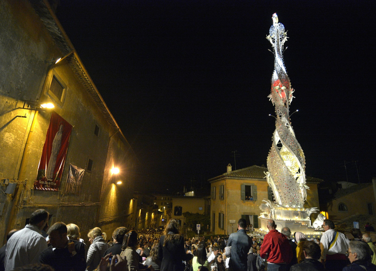 Viterbo, attentato sventato: “Volevano sparare tra la folla alla festa di Santa Rosa” Viterbo, attentato sventato: “Volevano sparare tra la folla alla festa di Santa Rosa”