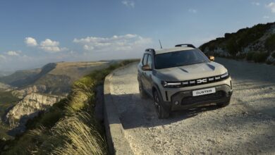 Dacia presenta Hybrid-G 150 4×4: su Duster e Bigster autonomia record
