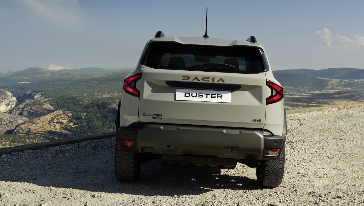 Dacia presenta Hybrid-G 150 4×4: su Duster e Bigster autonomia record