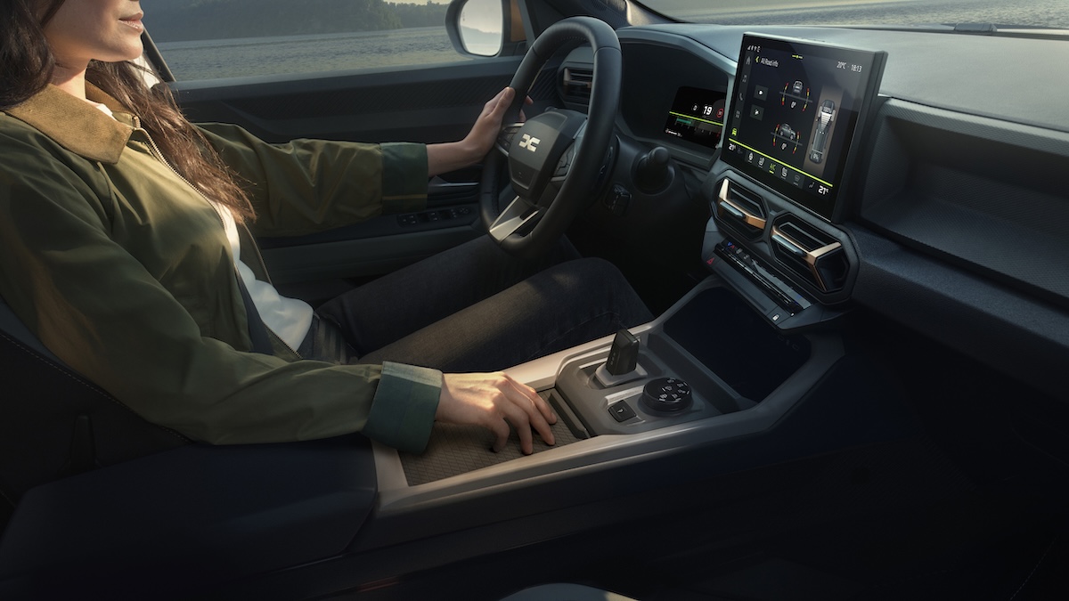 Dacia presenta Hybrid-G 150 4×4: su Duster e Bigster autonomia record