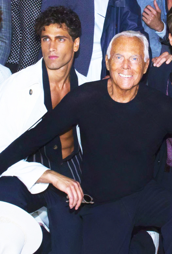Re Giorgio addio, le foto più belle di Armani raccolte in una gallery Re Giorgio addio, le foto più belle di Armani raccolte in una gallery