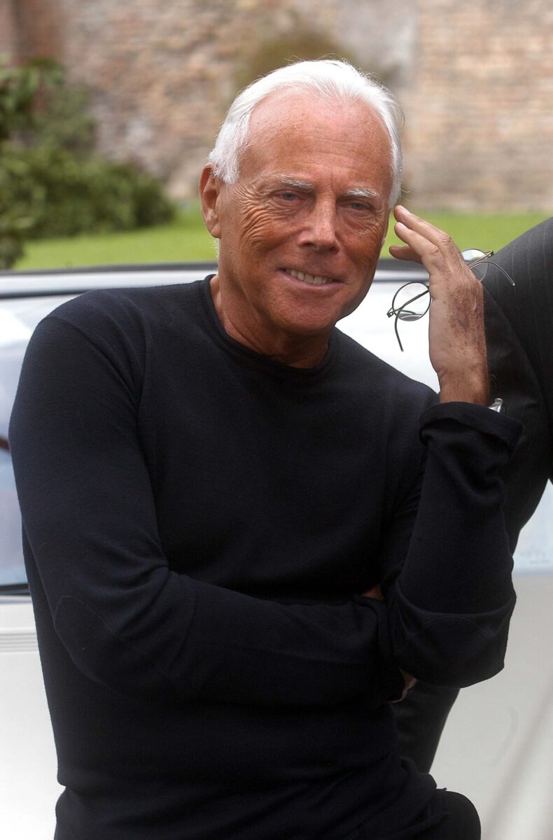Re Giorgio addio, le foto più belle di Armani raccolte in una gallery Re Giorgio addio, le foto più belle di Armani raccolte in una gallery