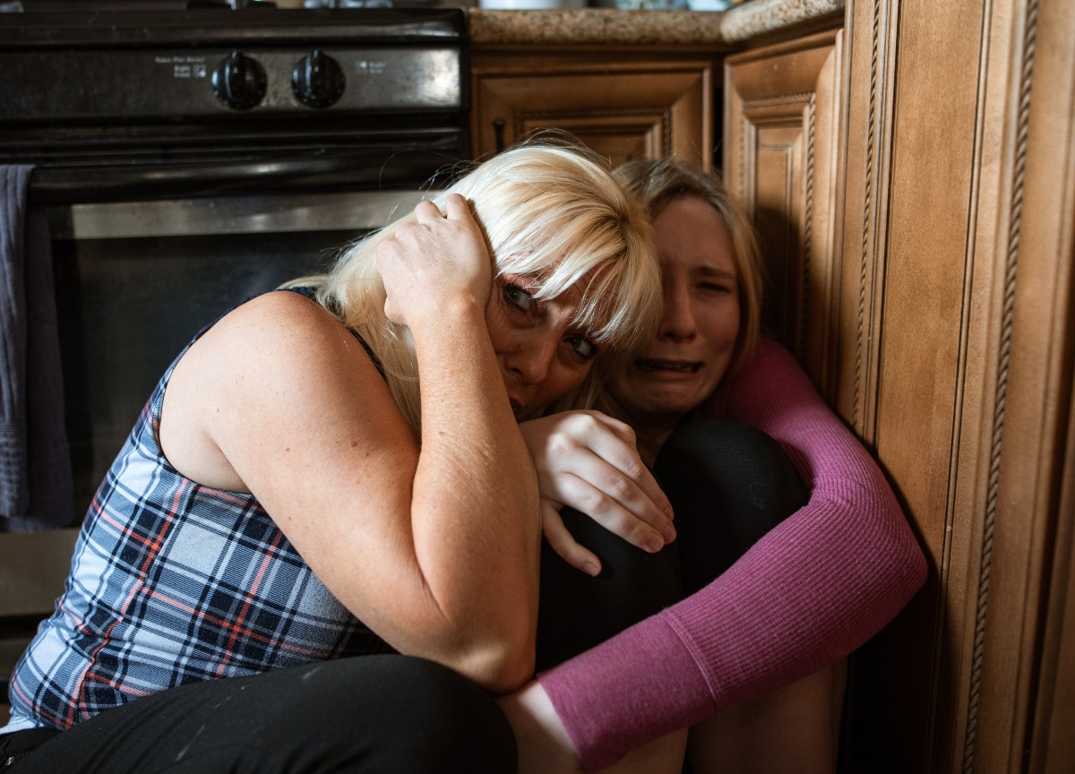 Quando un figlio uccide il padre per difendere la madre: i casi più famosi di legittima difesa Quando un figlio uccide il padre per difendere la madre: i casi più famosi di legittima difesa