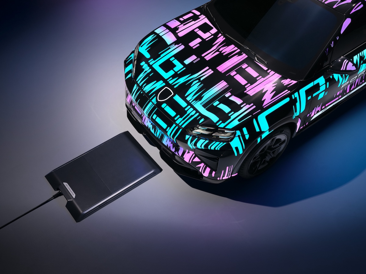 Ricarica elettrica facile: Porsche lancia il wireless charging