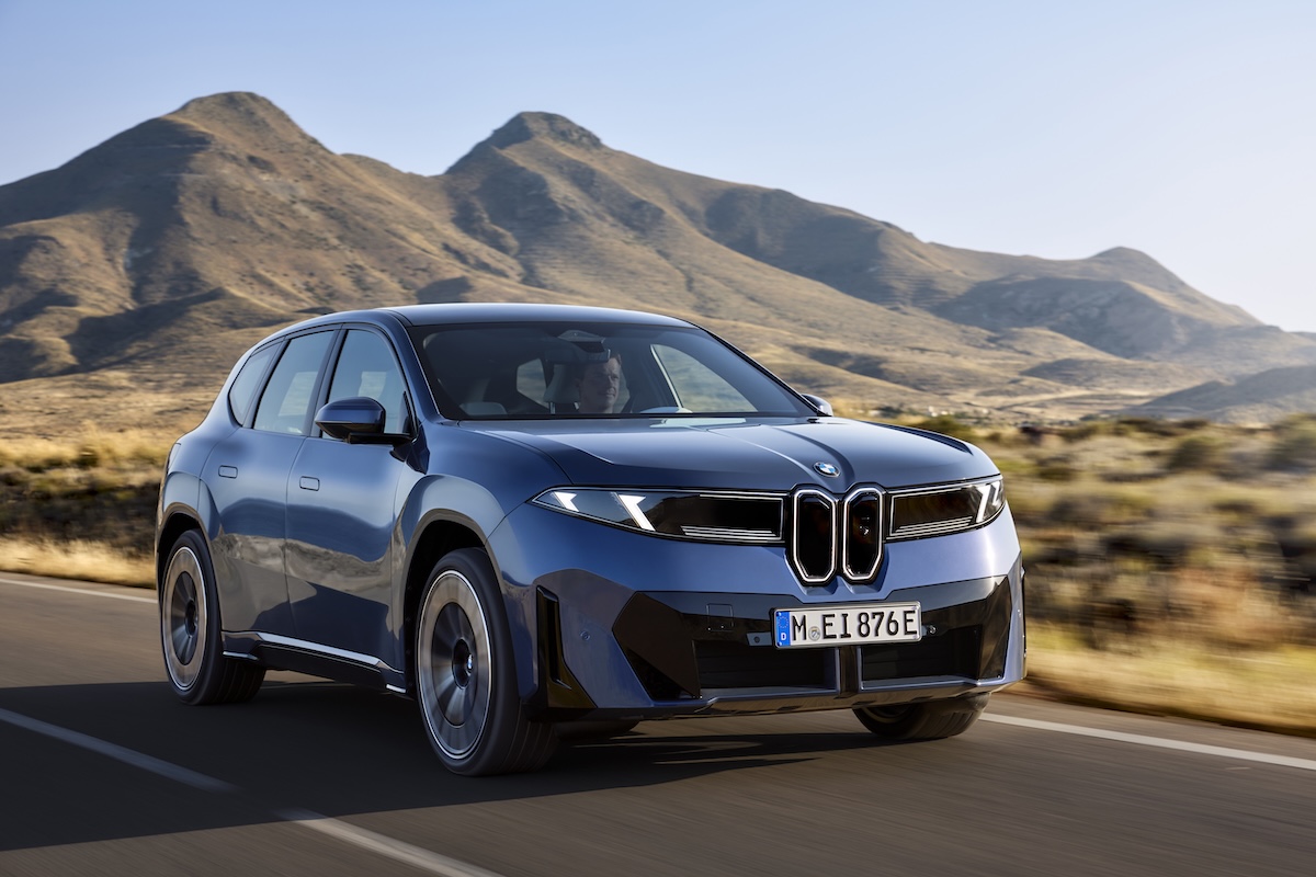 BMW iX3: debutta la Neue Klasse con Panoramic iDrive BMW iX3: debutta la Neue Klasse con Panoramic iDrive
