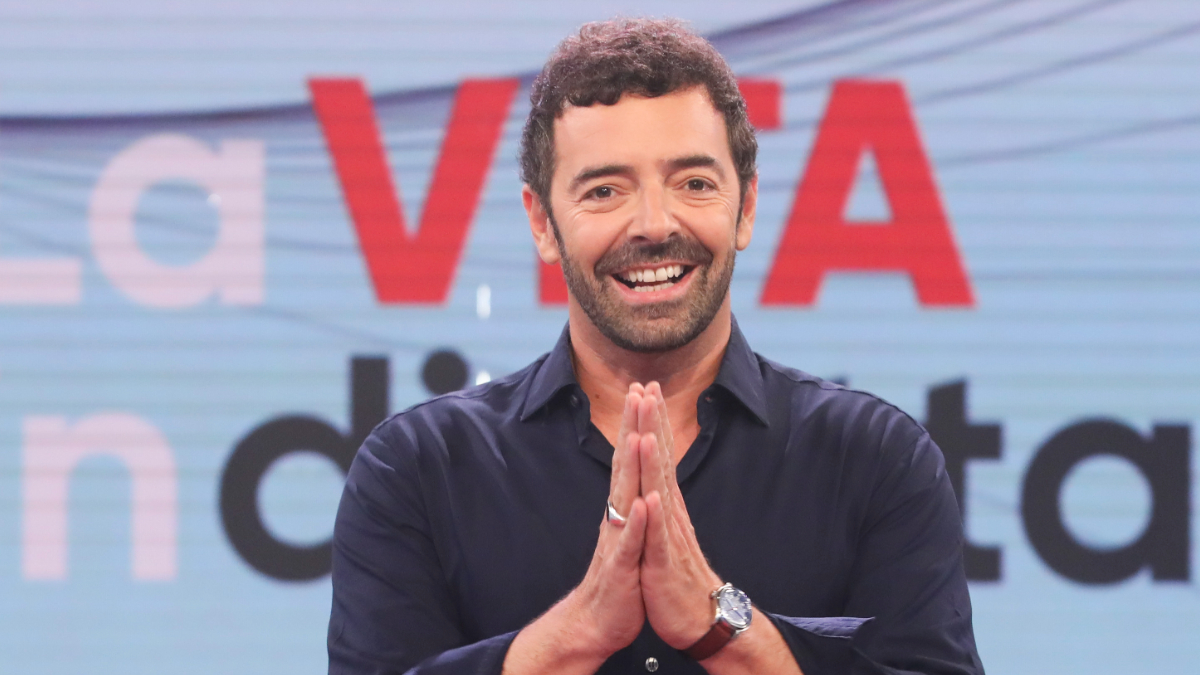 Galleria foto 'La vita in diretta, dalla grafica alla scenografia: ecco le novità del programma Rai condotto da Alberto Matano' - foto 1