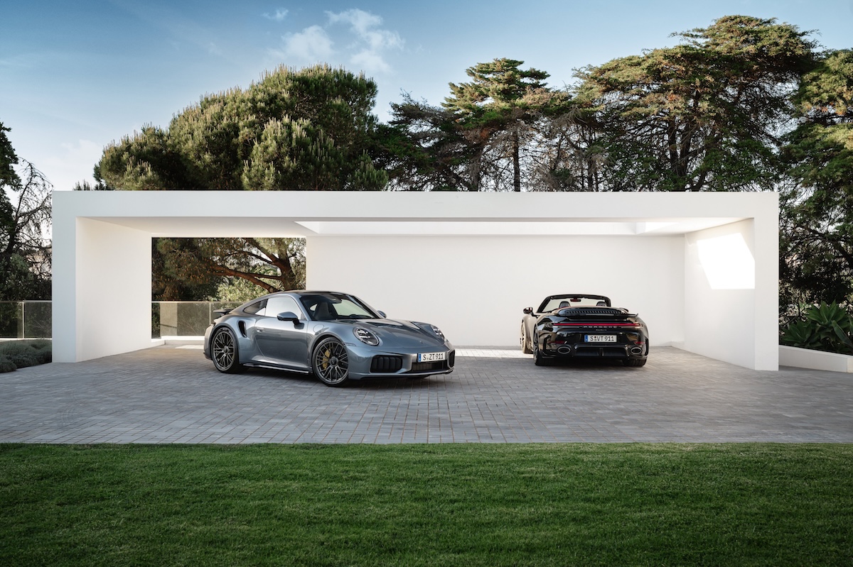 IAA 2025: debutta la nuova Porsche 911 Turbo S T-Hybrid da 711 CV IAA 2025: debutta la nuova Porsche 911 Turbo S T-Hybrid da 711 CV
