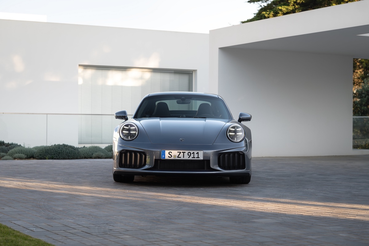 IAA 2025: debutta la nuova Porsche 911 Turbo S T-Hybrid da 711 CV IAA 2025: debutta la nuova Porsche 911 Turbo S T-Hybrid da 711 CV