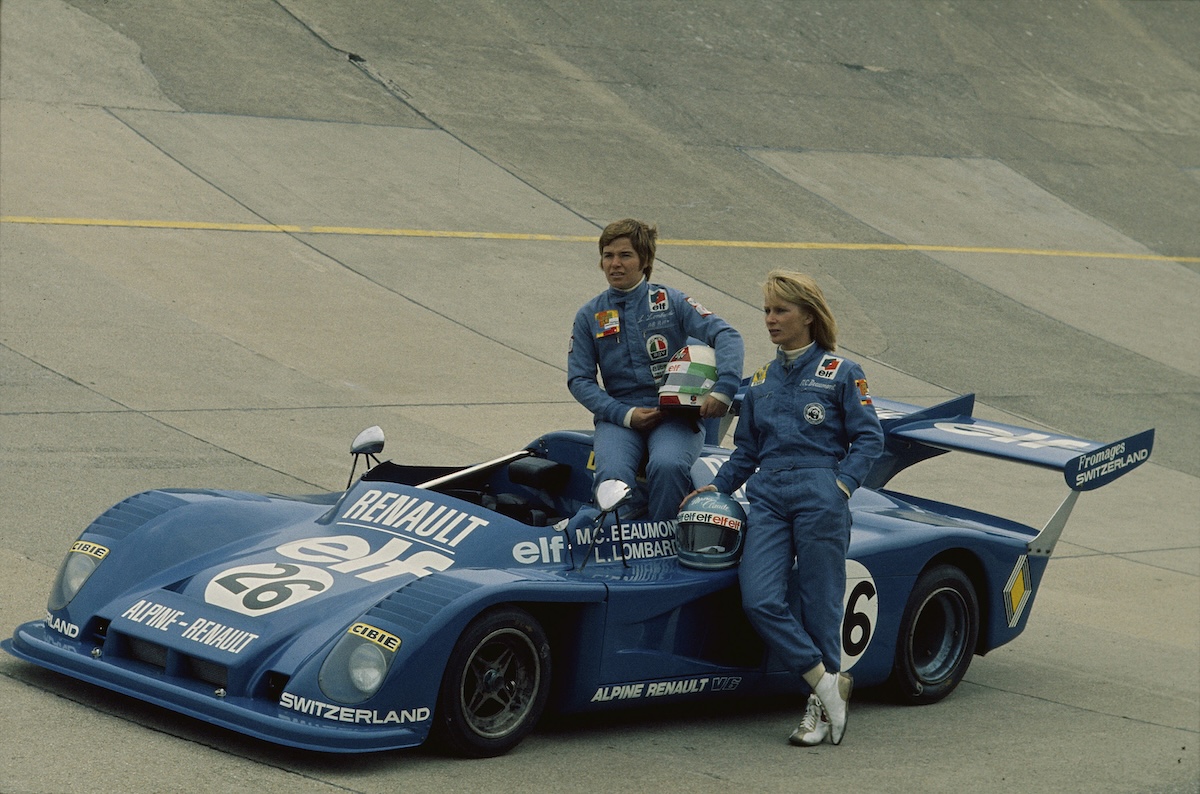 Alpine e le donne in gara: storia e futuro al Goodwood Revival Alpine e le donne in gara: storia e futuro al Goodwood Revival