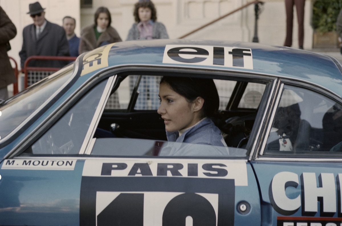 Alpine e le donne in gara: storia e futuro al Goodwood Revival Alpine e le donne in gara: storia e futuro al Goodwood Revival