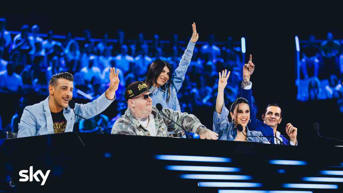 X Factor 2025, quando inizia e le novità – Chi se n’è andato, giudici, presentatrice, nuovo format e tutto quello che dovete sapere