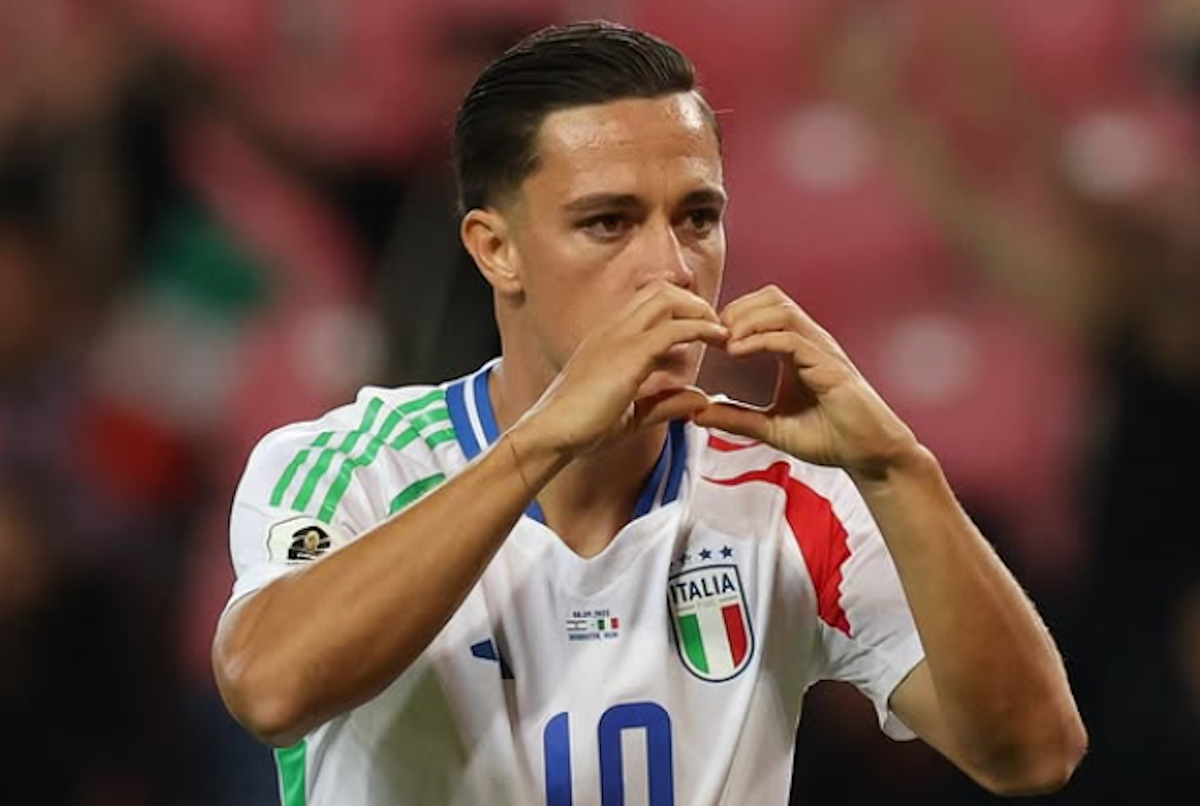 Ascolti tv, Israele-Italia? Goleada di share su Rai1, Canale 5 finisce all’inferno, Porro non batte ciglio – I trend Auditel Ascolti tv, Israele-Italia? Goleada di share su Rai1, Canale 5 finisce all’inferno, Porro non batte ciglio – I trend Auditel