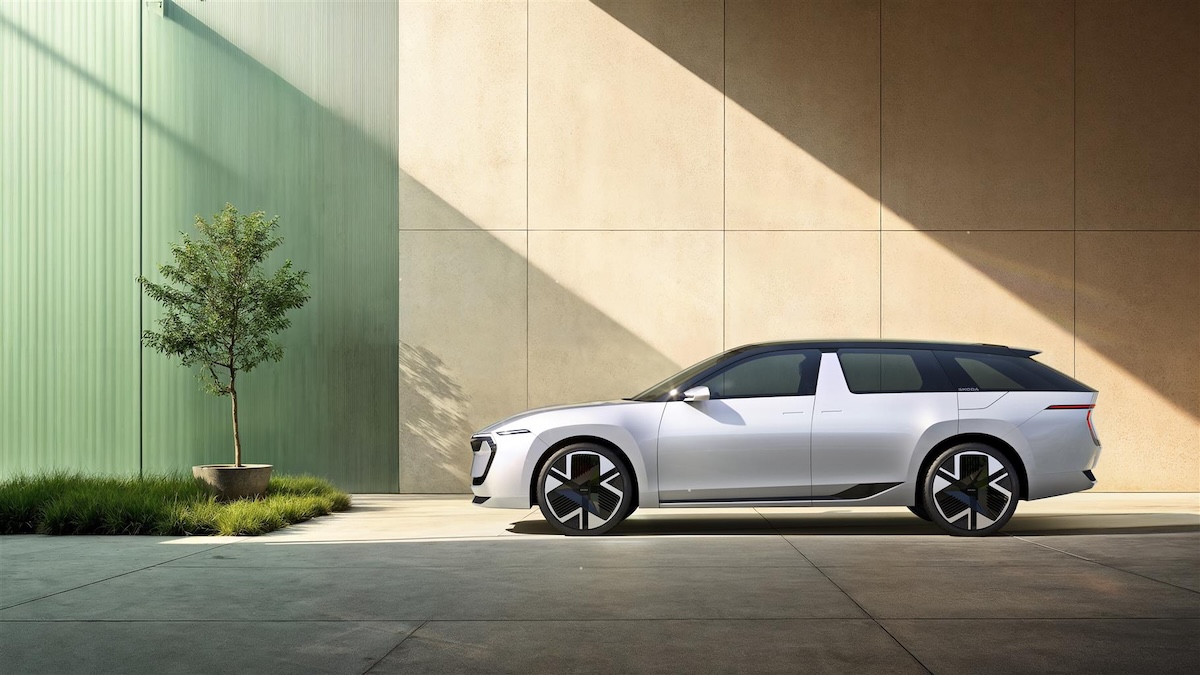 IAA 2025: Skoda Vision O, la wagon elettrica che anticipa il domani IAA 2025: Skoda Vision O, la wagon elettrica che anticipa il domani