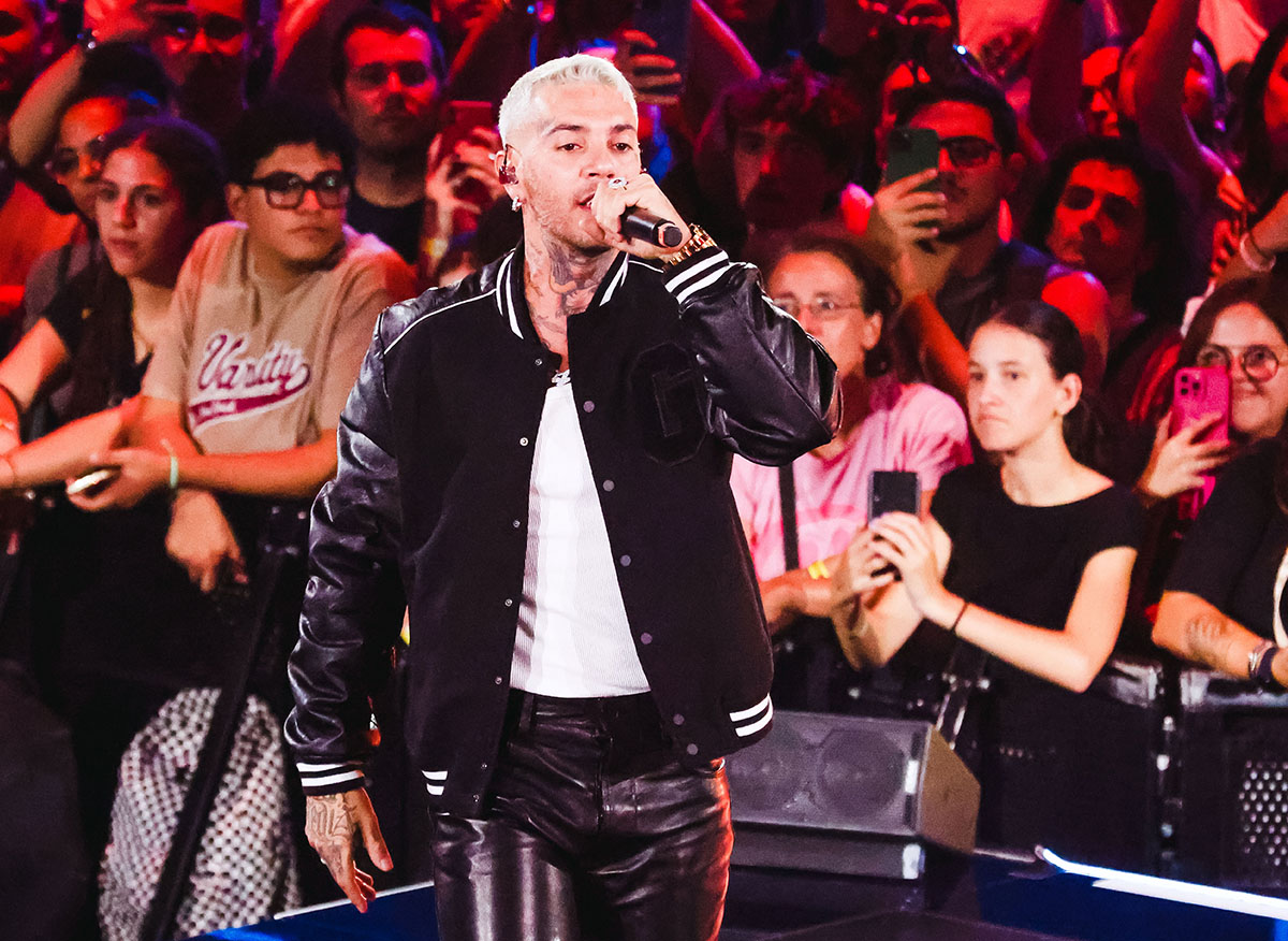 Emis Killa fa il pieno di pubblico, ma le sue società arrancano: solo Lullaby incassa, per le altre i ricavi sono a zero Emis Killa fa il pieno di pubblico, ma le sue società arrancano: solo Lullaby incassa, per le altre i ricavi sono a zero